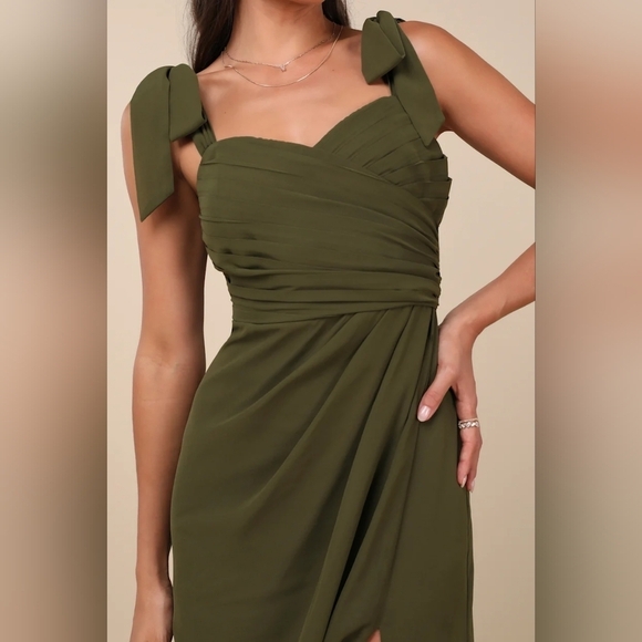 Lulus Gorgeous Whimsy Olive Pleated Off-the-Shoulder Maxi Dress L Wedding Party - Picture 4 of 10